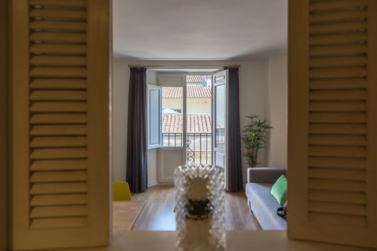 Urbe10 Plaza De La Merced 1 Bedroom Apartment Málaga Eksteriør billede